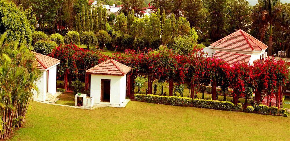 Naturoville Ayurvedic And Yoga Retreat Ξενοδοχείο Rishīkesh Εξωτερικό φωτογραφία