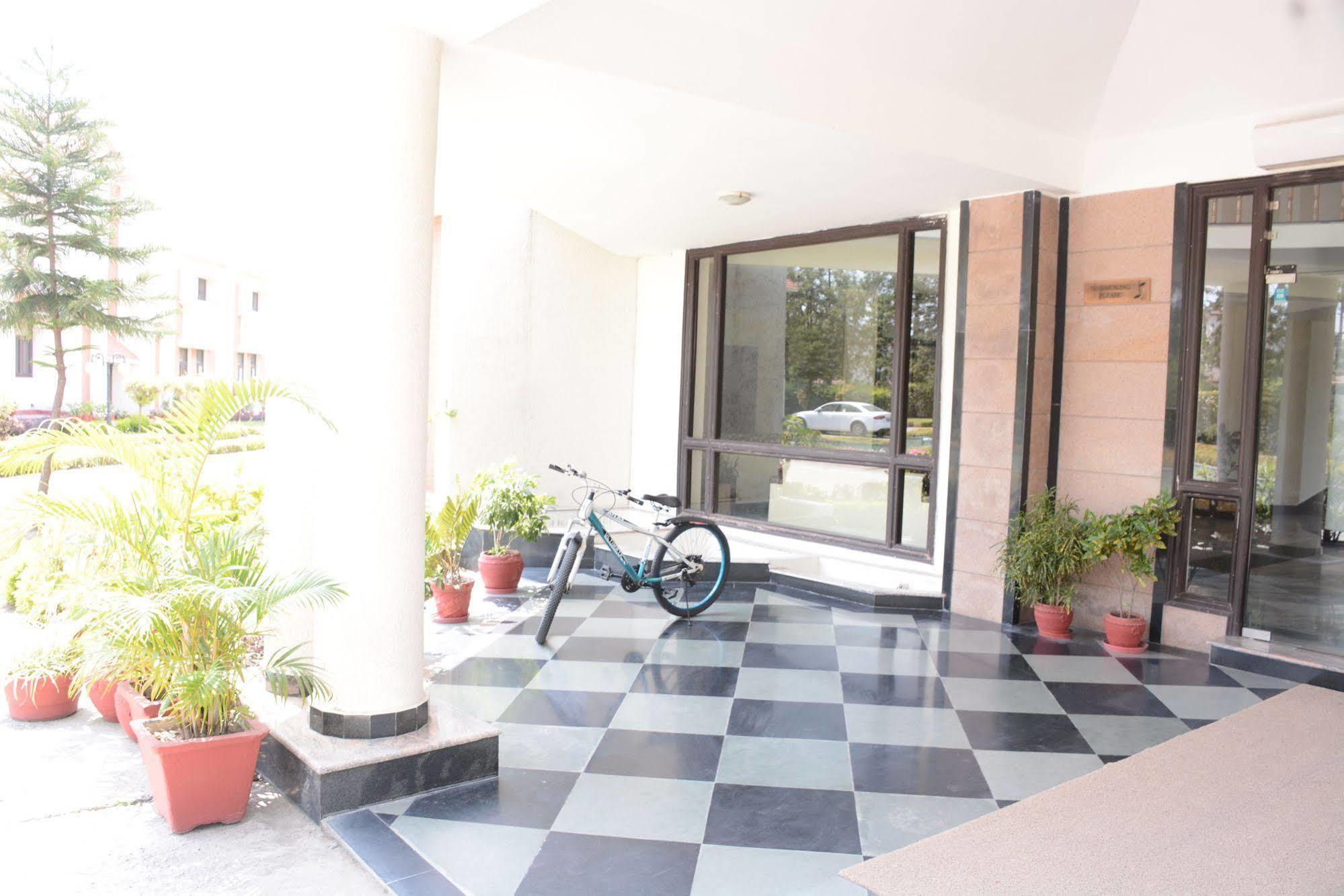 Naturoville Ayurvedic And Yoga Retreat Ξενοδοχείο Rishīkesh Εξωτερικό φωτογραφία