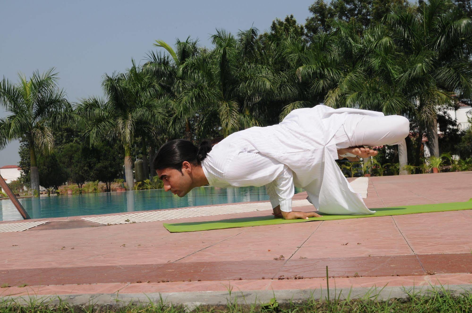 Naturoville Ayurvedic And Yoga Retreat Ξενοδοχείο Rishīkesh Εξωτερικό φωτογραφία