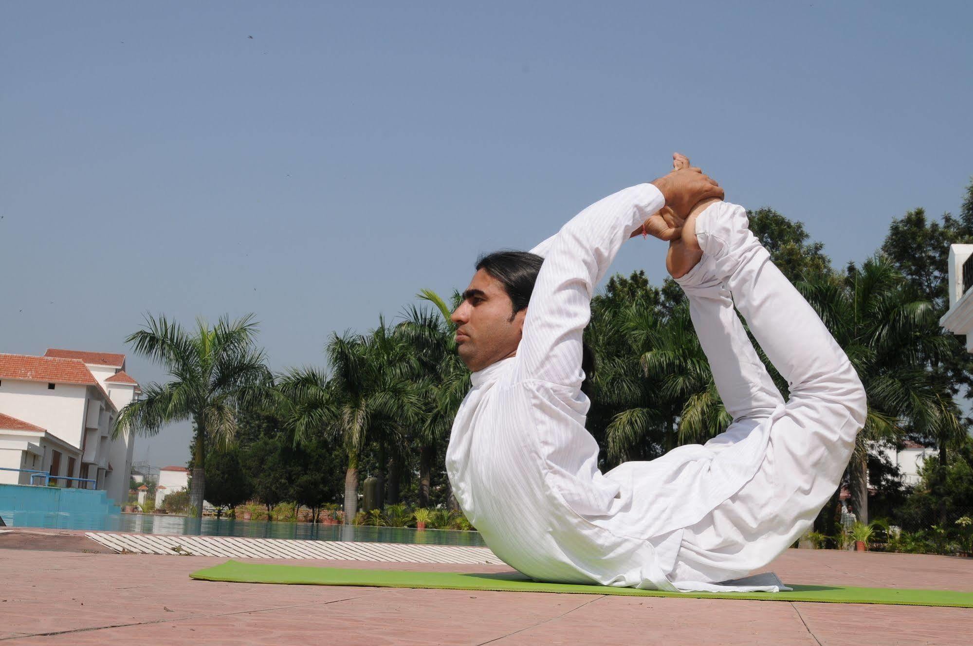 Naturoville Ayurvedic And Yoga Retreat Ξενοδοχείο Rishīkesh Εξωτερικό φωτογραφία